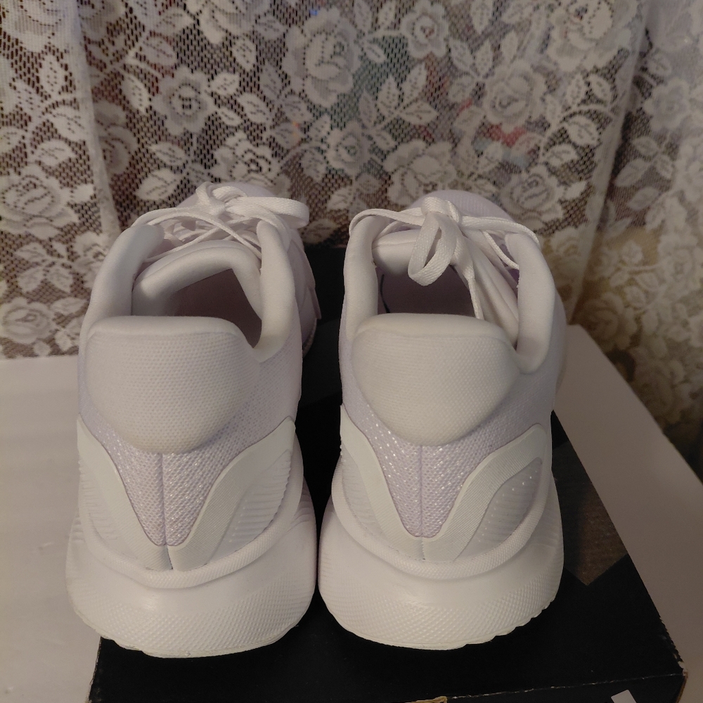 Adidas RunFalcon 5 Women Size 9 Triple White Sneakers EC Excellent Athletic Sho - Picture 4 of 9